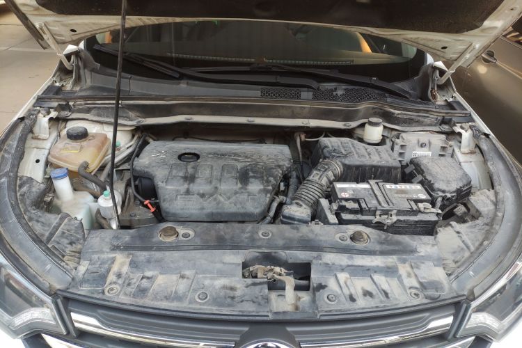 东风风神AX7 2016款 2.0L 自动智逸型机舱底盘24