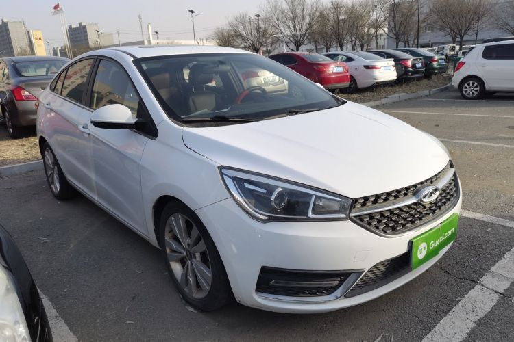 奇瑞 艾瑞泽5 2016款 1.5L CVT领锐版车身外观3