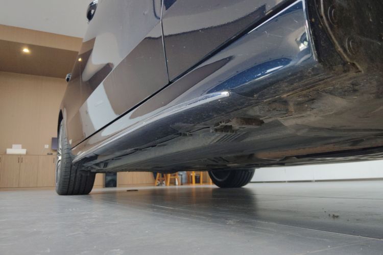 奔驰C级 2022款 改款 C 260 L 运动版局部细节9001