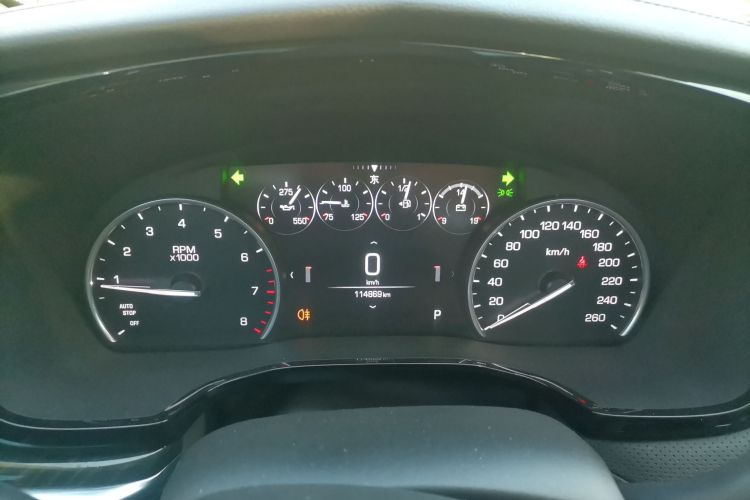 凯迪拉克XT5 2018款 28T 四驱豪华型中控内饰14