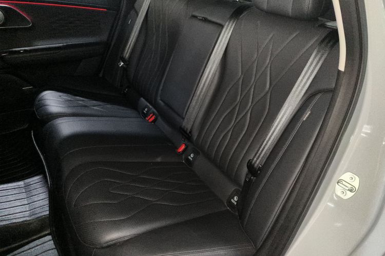 奇瑞 风云A8L 2025款 1.5TGDI 145km 豪华型中控内饰21