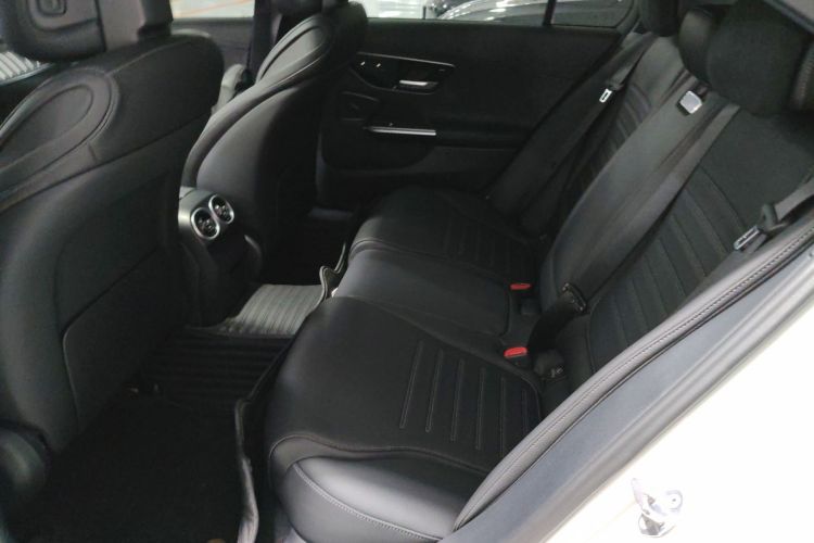 奔驰C级 2022款 改款 C 200 L 运动版中控内饰21