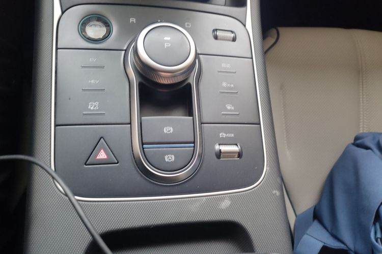 比亚迪 驱逐舰05 2024款 荣耀版 DM-i 55KM 豪华型局部细节18