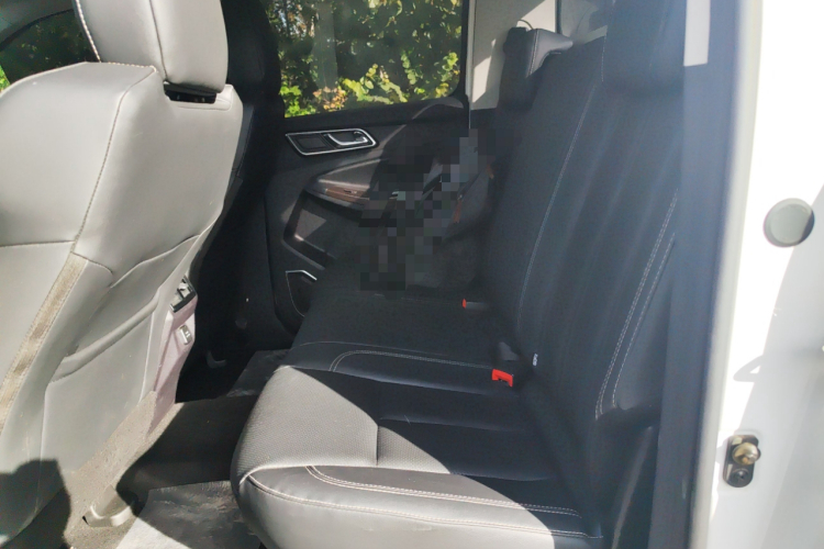 江铃 域虎9 2019款 2.0T自动汽油两驱舒享型中控内饰7004