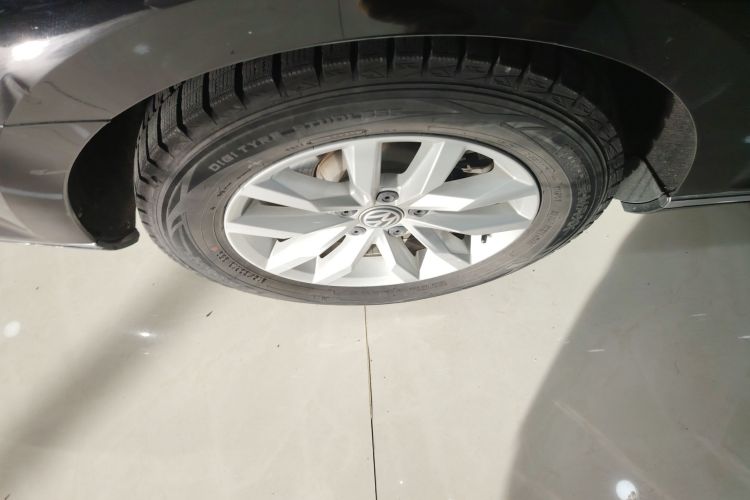 大众 迈腾 2019款 280TSI DSG 舒适型 国VI车身外观6008