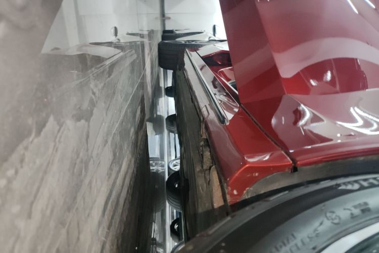 奔驰C级 2021款 C 260 L 运动星耀臻藏版局部细节9001