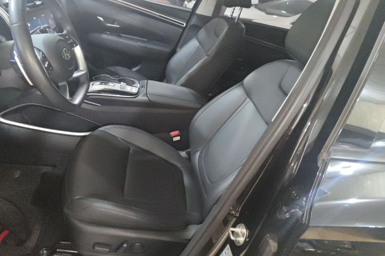 现代 2023款 途胜L 1.5T 自动两驱DLX豪华版中控内饰19