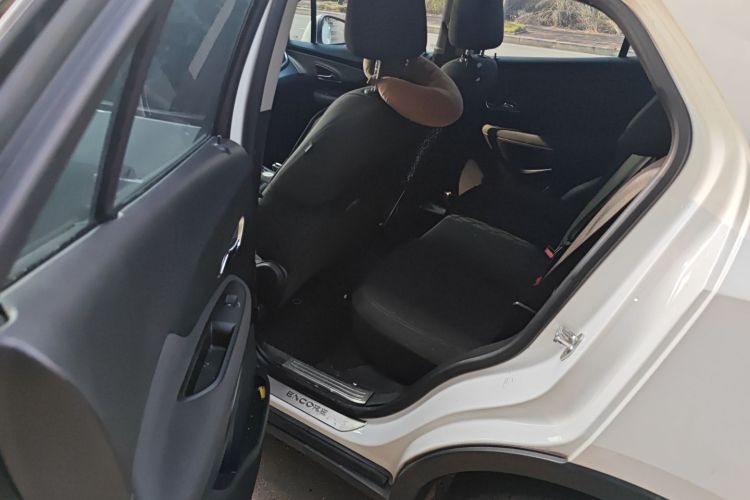 别克 昂科拉 2013款 1.4T 自动两驱精英型中控内饰7004