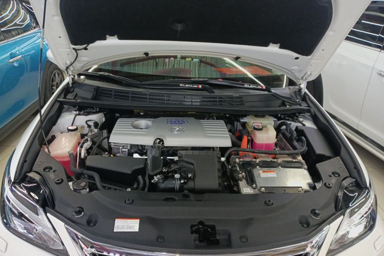 雷克萨斯CT 2020款 CT200h 舒适版 单色机舱底盘24