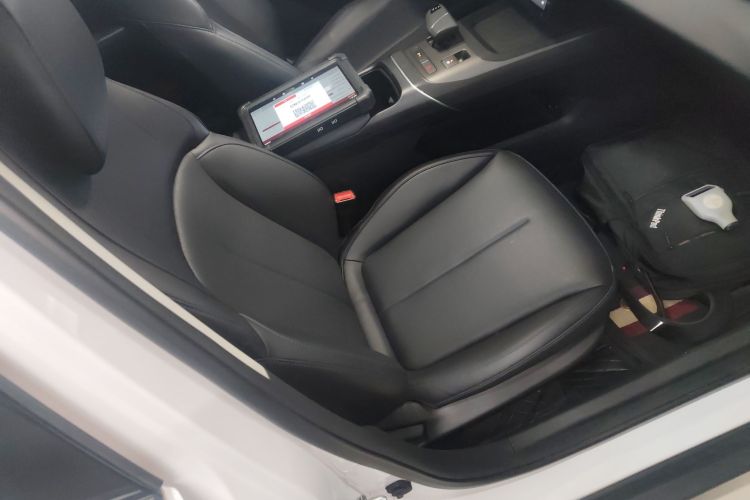 长安 逸动 2024款 1.5T GDI自动 尊贵型局部细节41