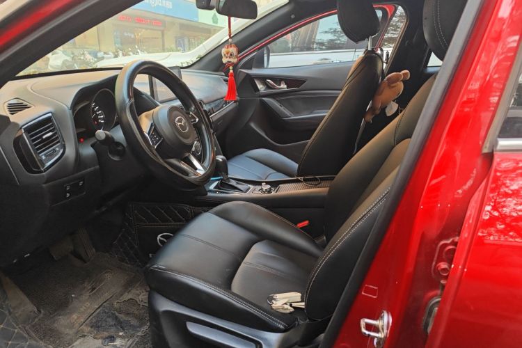 马自达CX-4 2020款 2.0L 自动两驱蓝天活力版局部细节19