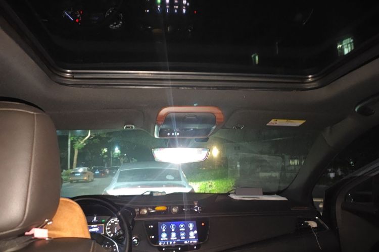 凯迪拉克XT5 2020款 改款 28T 四驱豪华型中控内饰22