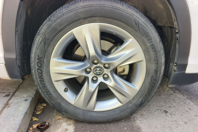 丰田 汉兰达 2018款 2.0T 四驱豪华版 7座 国VI车身外观10