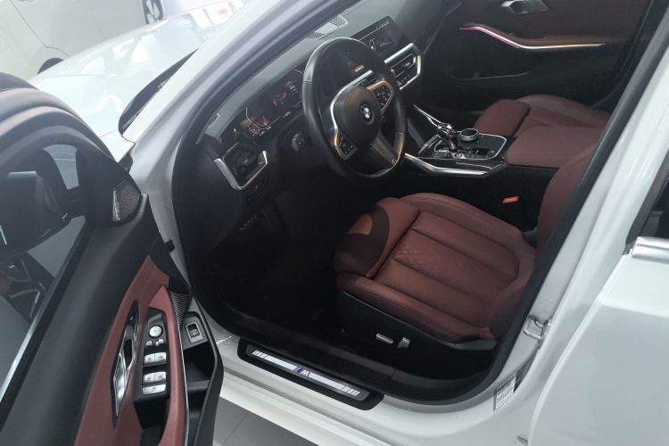 宝马3系 2022款 325Li M运动套装中控内饰20