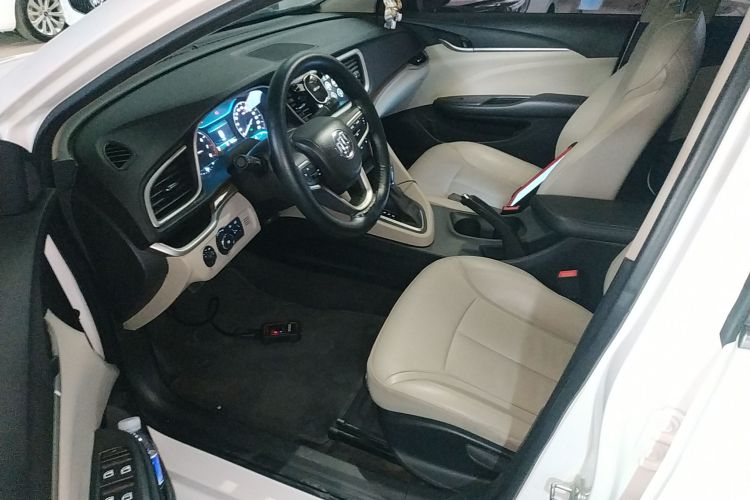 别克 阅朗 2019款 15T 双离合互联精英型 国V中控内饰20