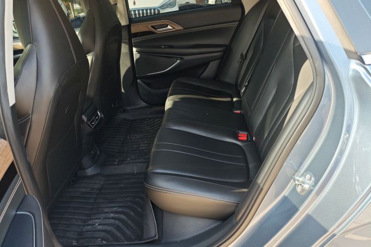 小鹏P5 2024款 500智行版中控内饰21