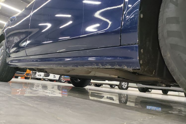 比亚迪 秦PLUS 2023款 冠军版 DM-i 55KM领先型局部细节9001