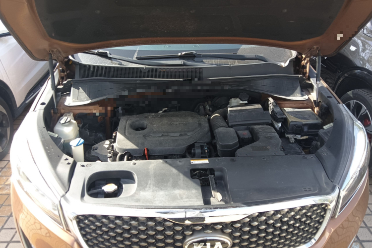 起亚 2015款 索兰托L 2.4L 汽油4WD精英版 5座 国V机舱底盘24