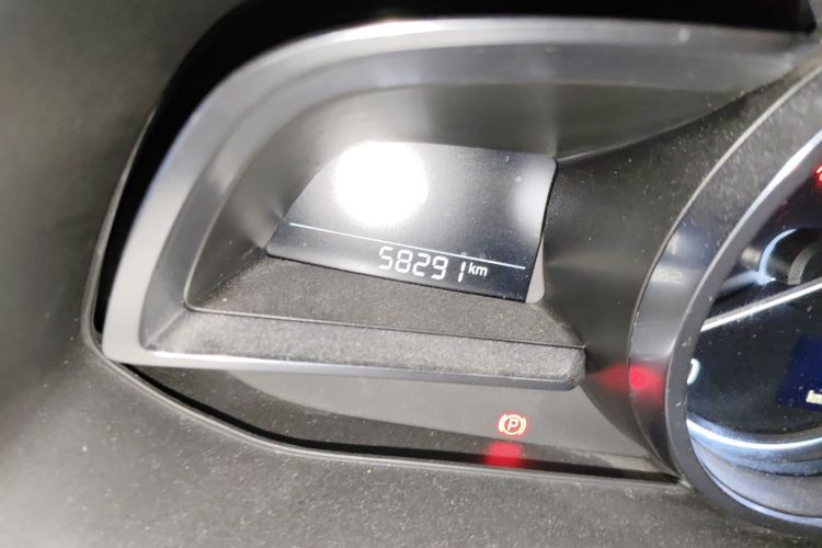 马自达3 昂克赛拉 2017款 两厢 2.0L 自动运动型 国V中控内饰15