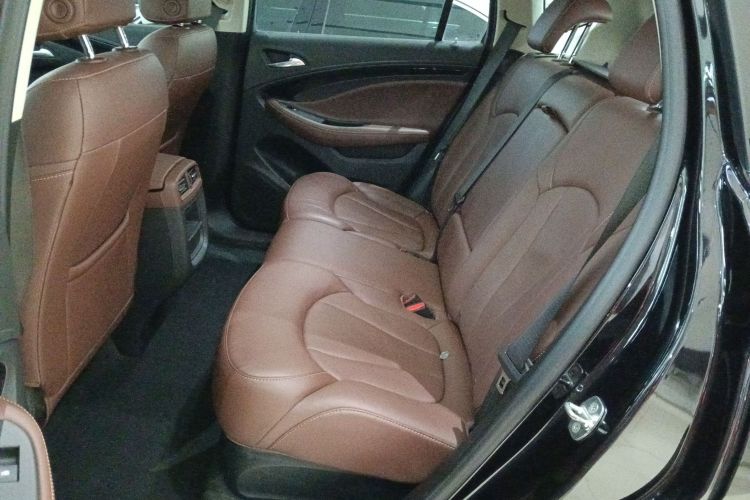 别克 昂科威 2020款 20T 两驱领先型中控内饰7004