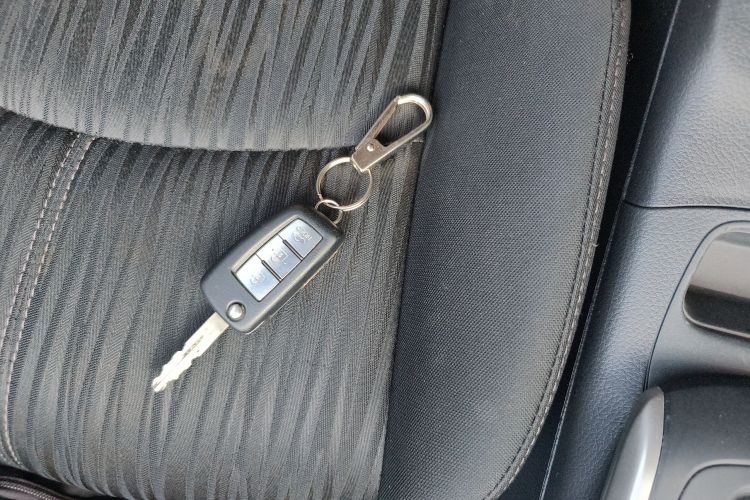 日产 轩逸 2022款 经典 1.6XE CVT舒适版中控内饰11