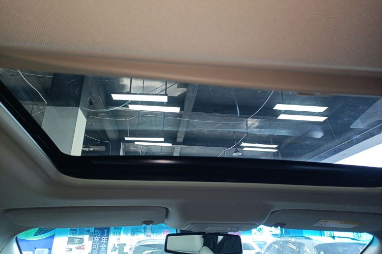 别克GL8 2018款 28T 豪华型 国VI中控内饰22