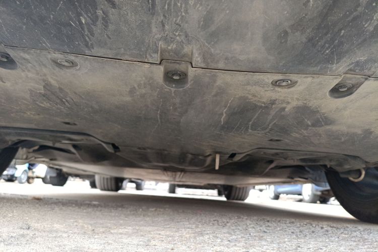 特斯拉 Model Y 2024款 后轮驱动版局部细节9009