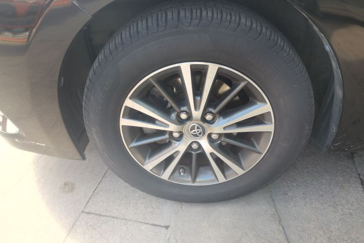 丰田 雷凌 2016款 1.6G CVT精英版车身外观6007