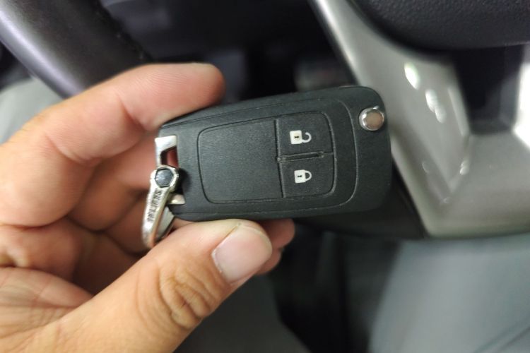 雪佛兰 创酷 2016款 1.4T 自动两驱豪华型中控内饰7001