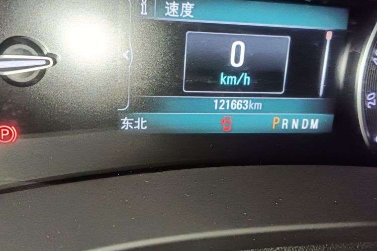 别克GL8 2017款 ES 28T 豪华型 国V中控内饰15