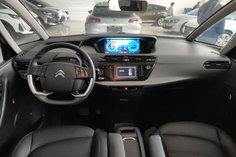 雪铁龙 C4 PICASSO 2015款 1.6T 时尚型 5座中控内饰12