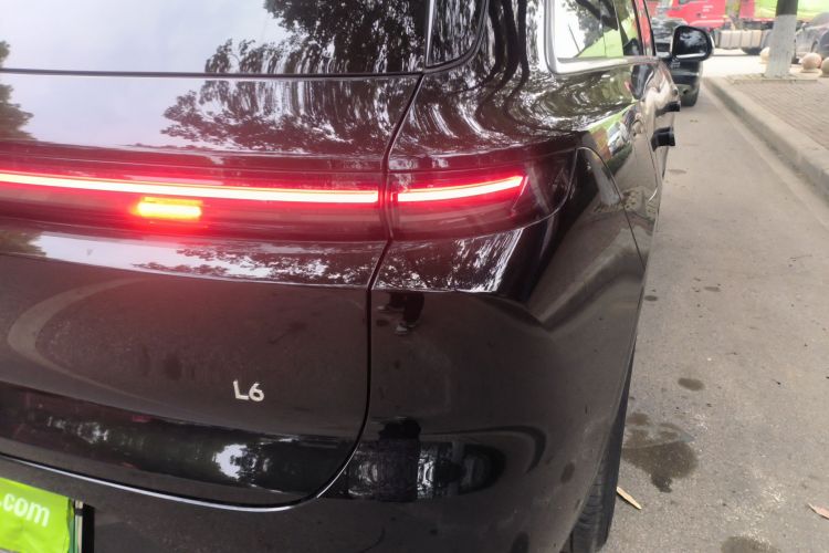 理想汽车 理想L6 2024款 Pro车身外观9