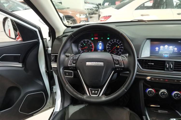 哈弗H6 2018款 蓝标 运动版 1.5T 自动两驱精英型中控内饰13