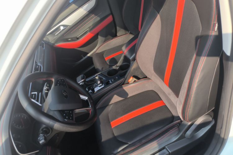 思皓A5 2022款 1.5T CVT青春版局部细节19