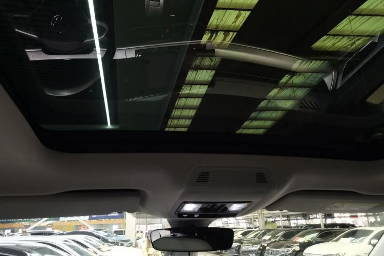 大众 揽巡 2023款 330TSI 豪华巡逸版中控内饰22