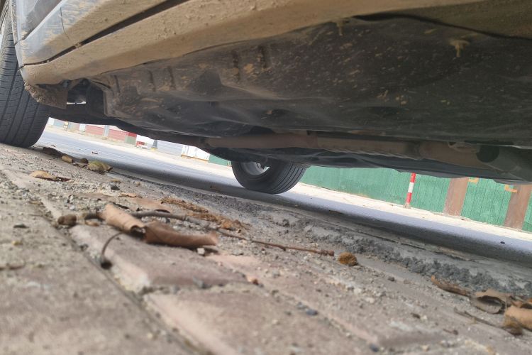 Jeep 大指挥官 2018款 2.0T 四驱臻享版 国V局部细节9001