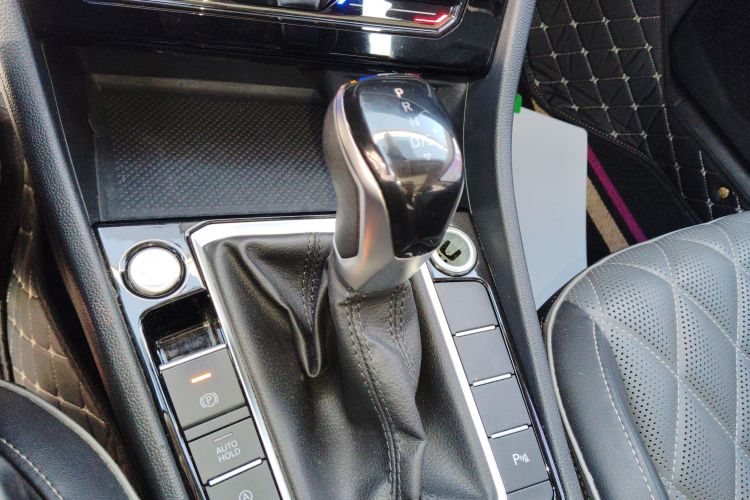 大众 速腾 2023款 200TSI DSG超越版局部细节18