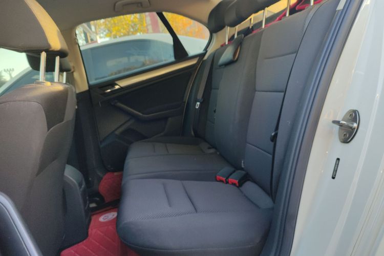 大众 2019款 改款 宝来·传奇 1.5L 手动时尚型 国VI中控内饰21