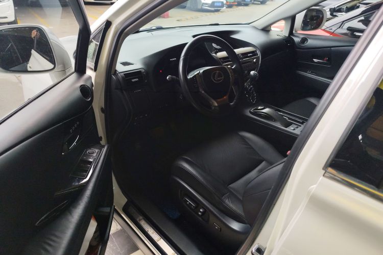 雷克萨斯RX经典 2013款 270 典雅版中控内饰20