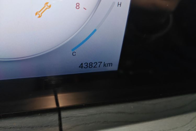 奇瑞 瑞虎8 PRO 2024款 冠军版 390T 两驱巅峰版 5座中控内饰15