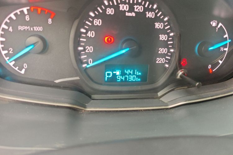 福特 福睿斯 2017款 改款 1.5L 自动舒适型中控内饰15