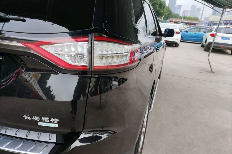 福特 锐界 2015款 2.0T GTDi 两驱豪锐型车身外观6006