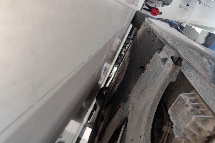 宝马5系 2020款 525Li M运动套装局部细节9002