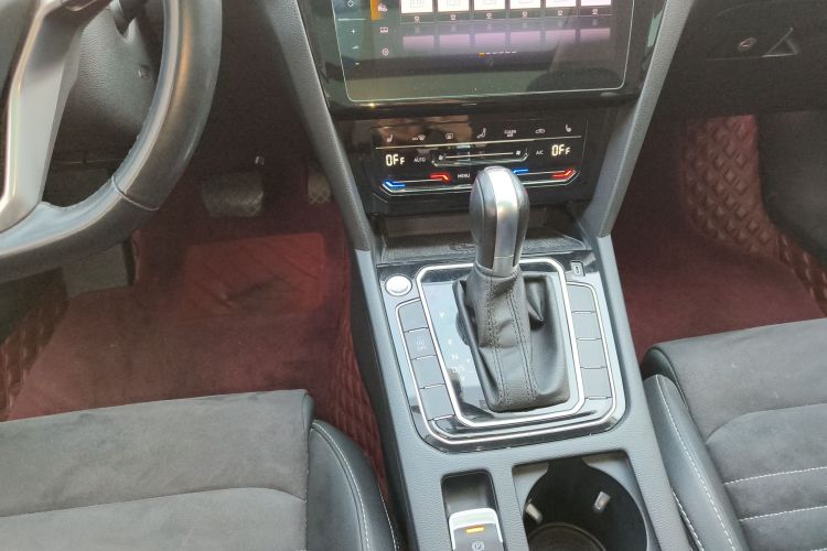 大众 迈腾 2020款 330TSI DSG 豪华型局部细节18