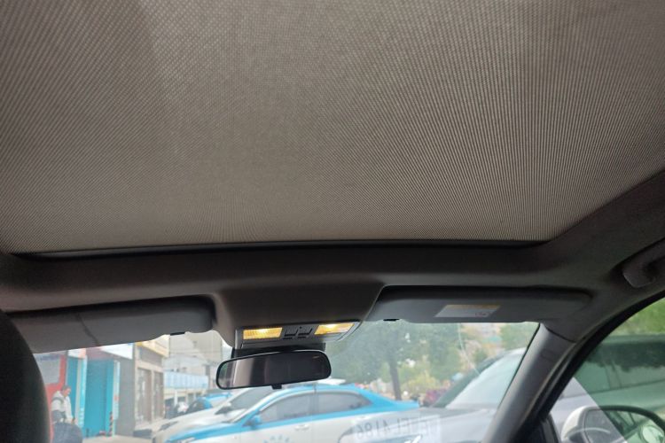 海马S5 2018款 1.6L 手动豪华型中控内饰22