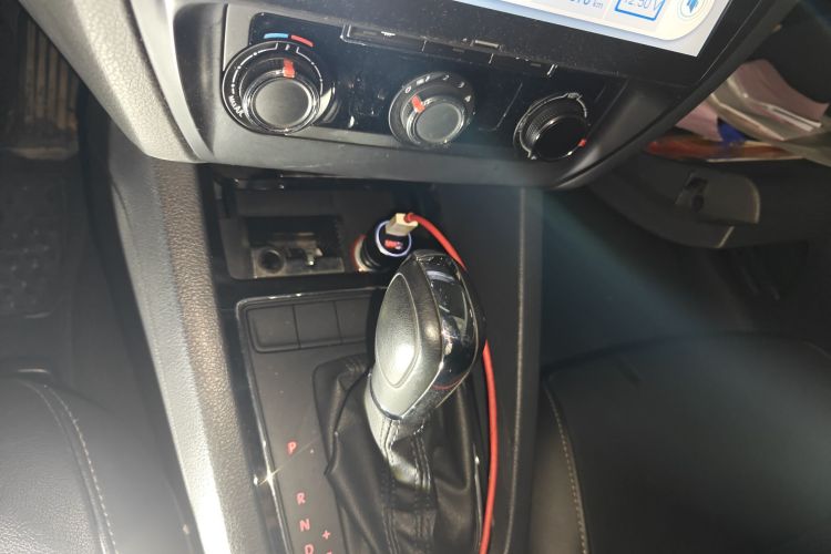 大众 速腾 2015款 1.6L 自动舒适型中控内饰18