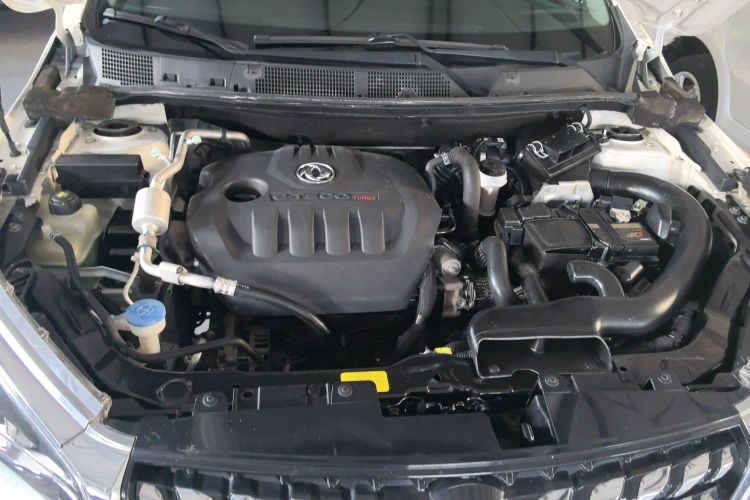 启辰T70 2019款 1.4T 手动睿享版机舱底盘24