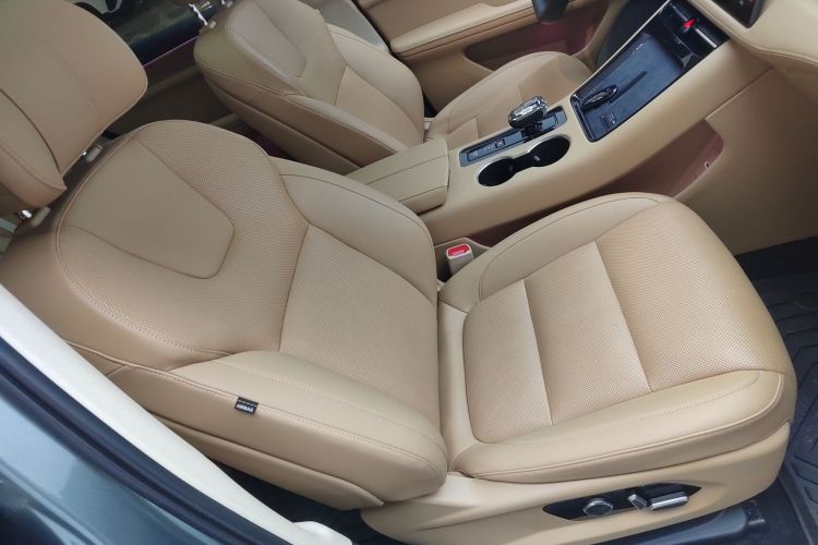 鸿蒙智行 问界M5 2023款 纯电四驱智驾版局部细节41