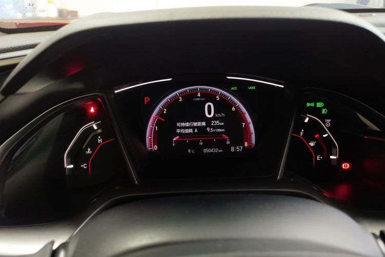 本田 思域 2021款 HATCHBACK 220TURBO CVT劲擎控中控内饰14