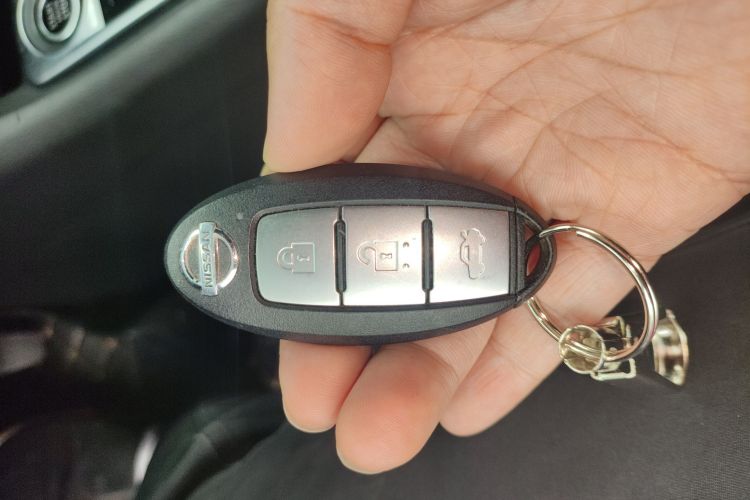 日产 轩逸 2020款 1.6L XL CVT悦享版中控内饰11